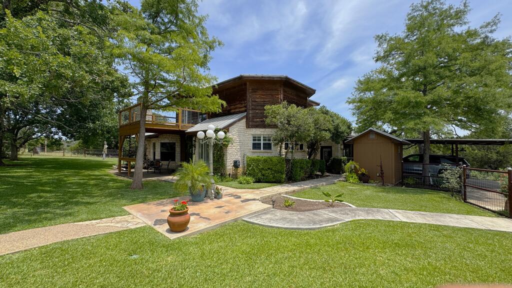 main property photo 2