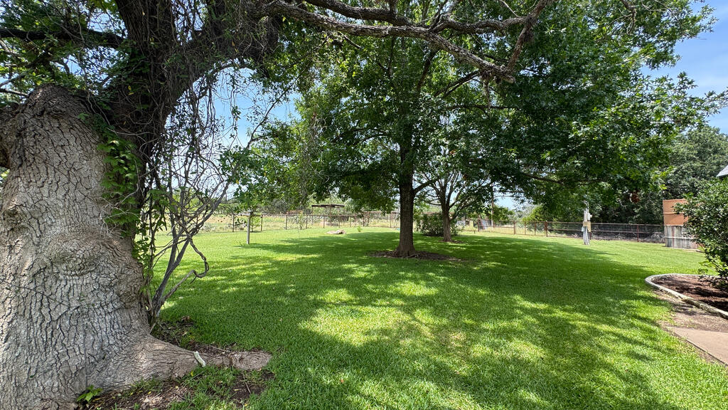 main property photo 53