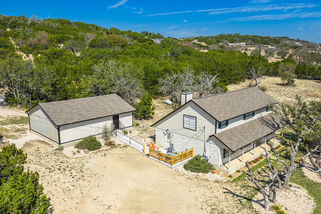 main property photo 10