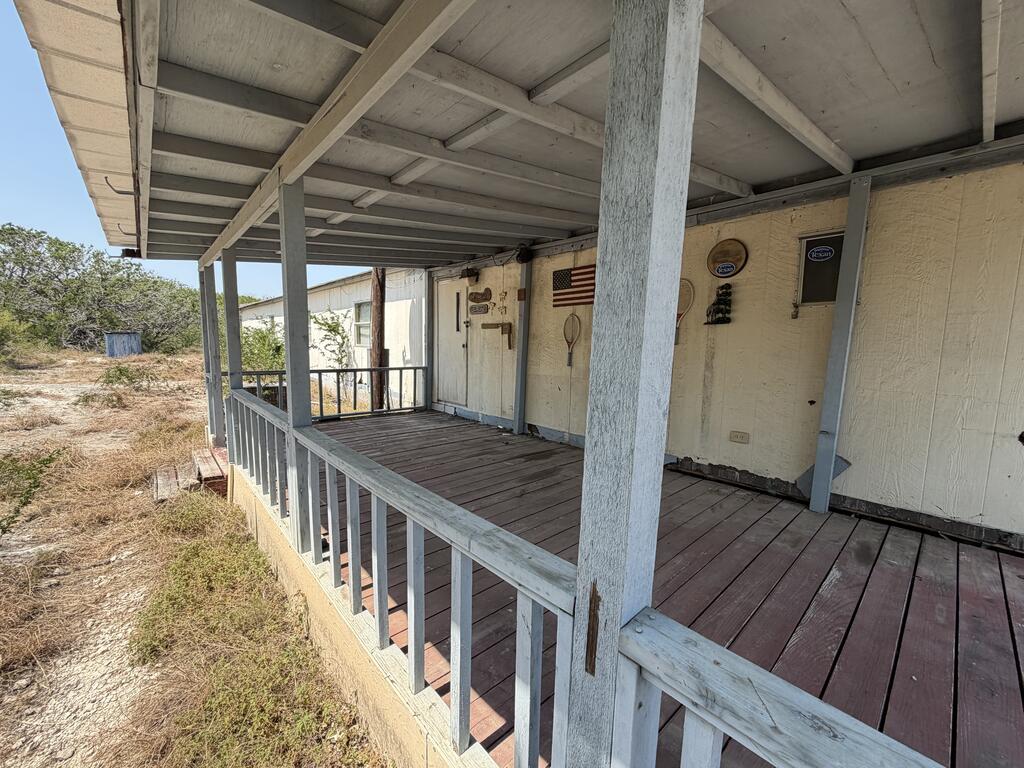 main property photo 17