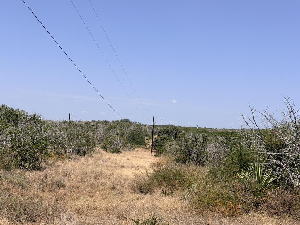 main property photo 25