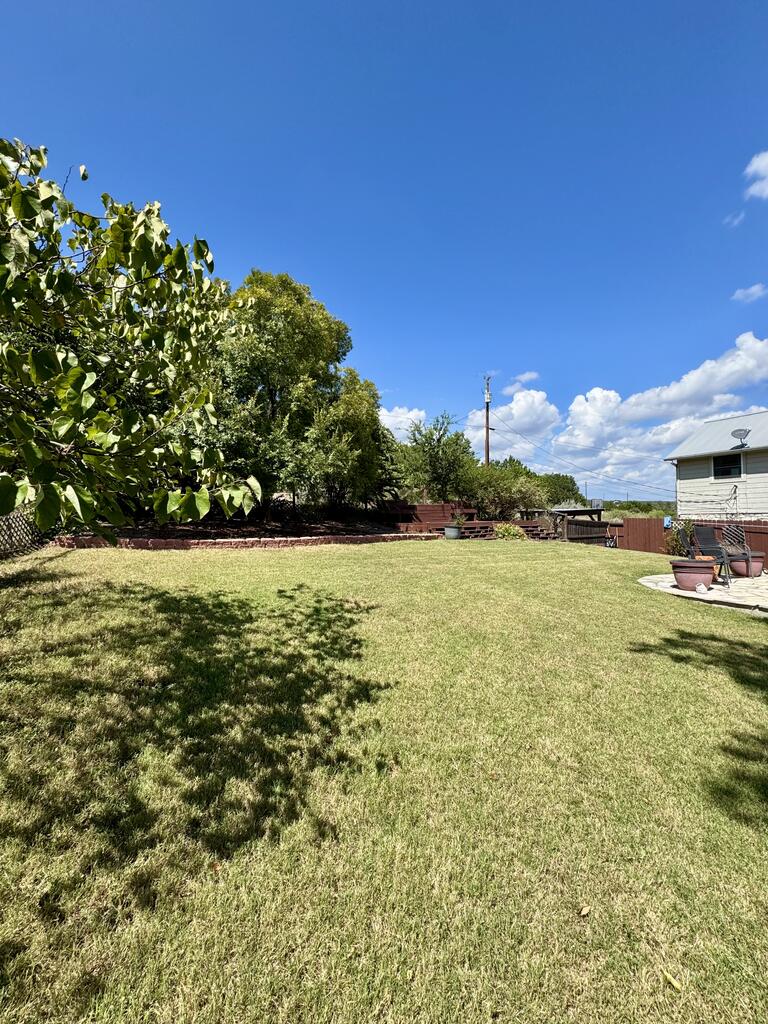 main property photo 36