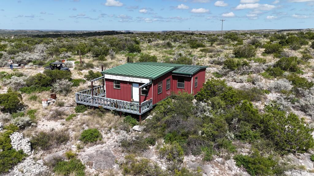 main property photo 29