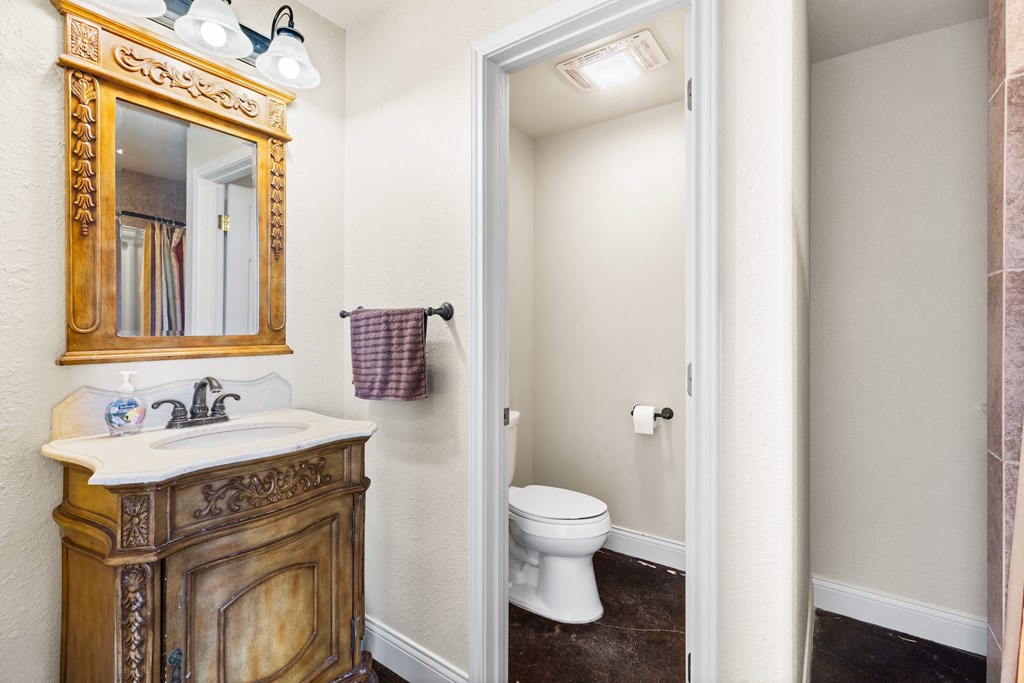 main property photo 51
