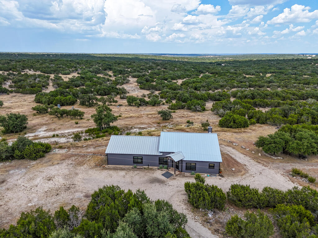 main property photo 51