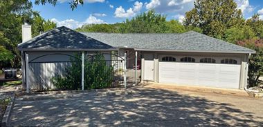 image of property with 3 Bed | 3 Bath | 2,605 Sqft