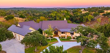 image of property with 3 Bed | 3 Bath | 3,465 Sqft