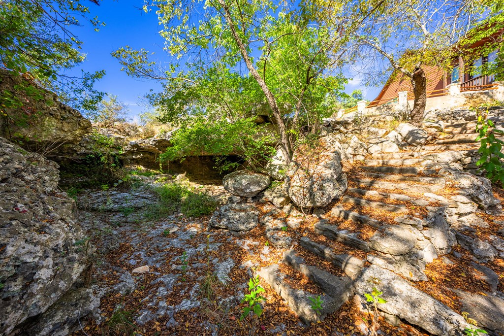 main property photo 46