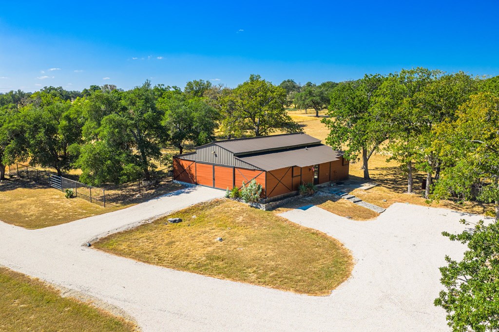 main property photo 47