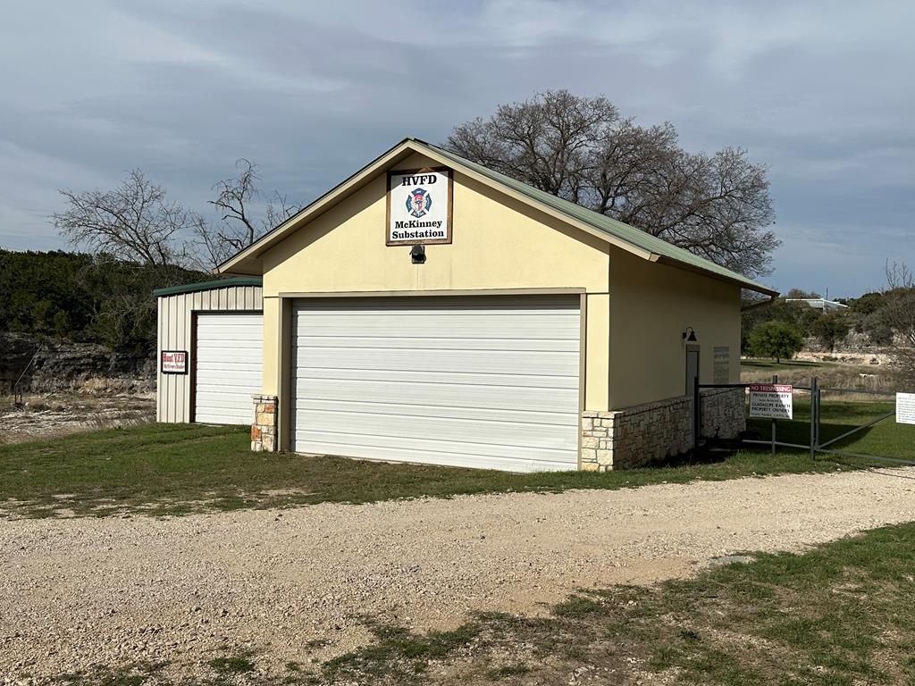 main property photo 48