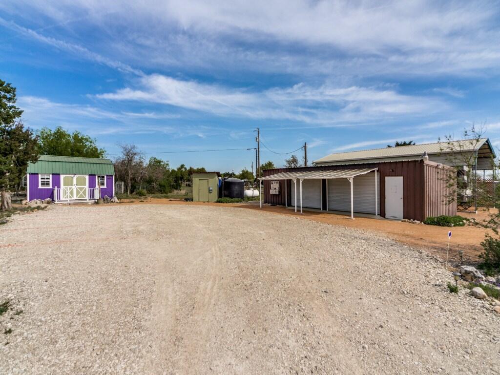 main property photo 33