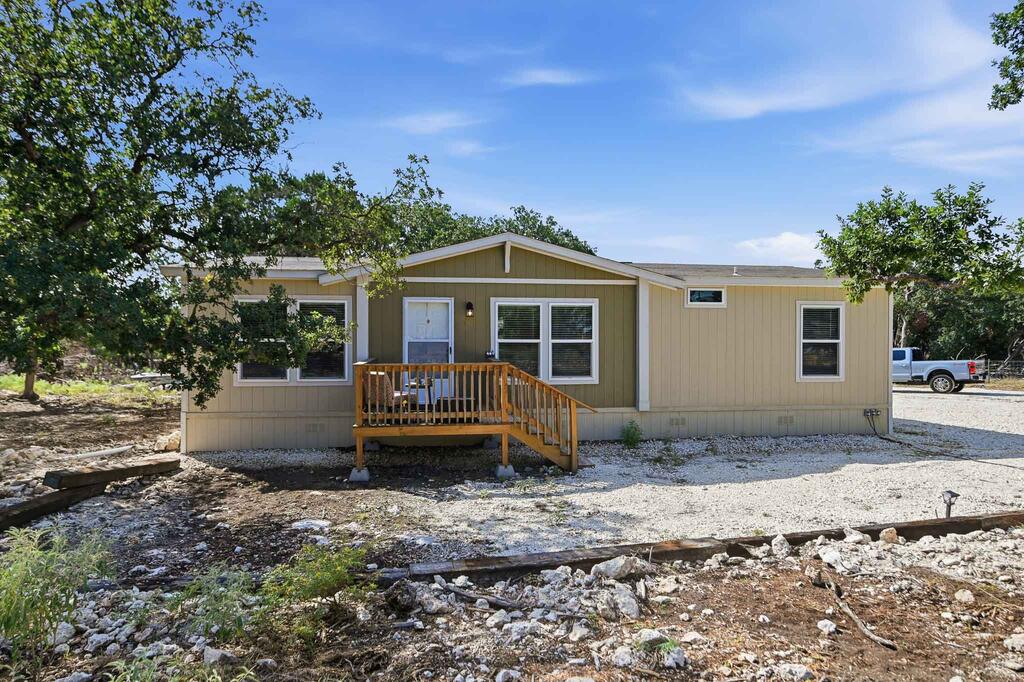 main property photo 0