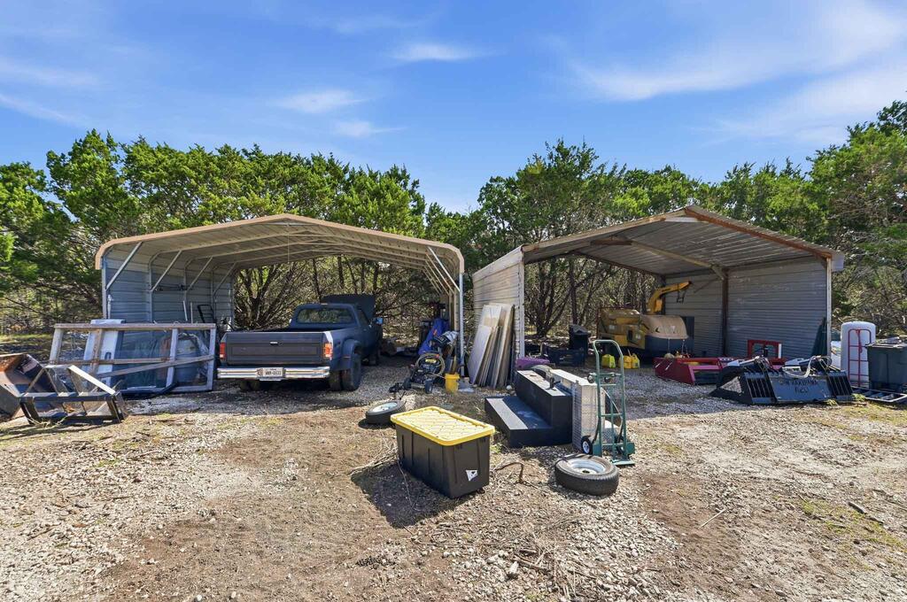 main property photo 45