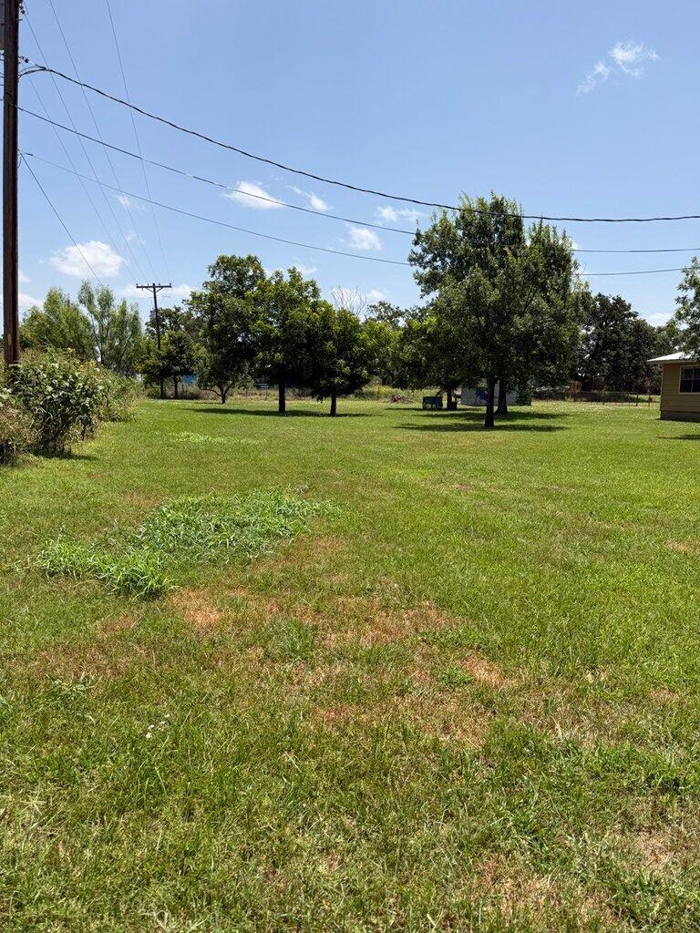 main property photo 23