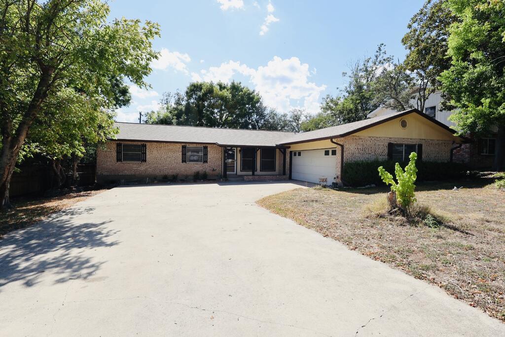 main property photo 0