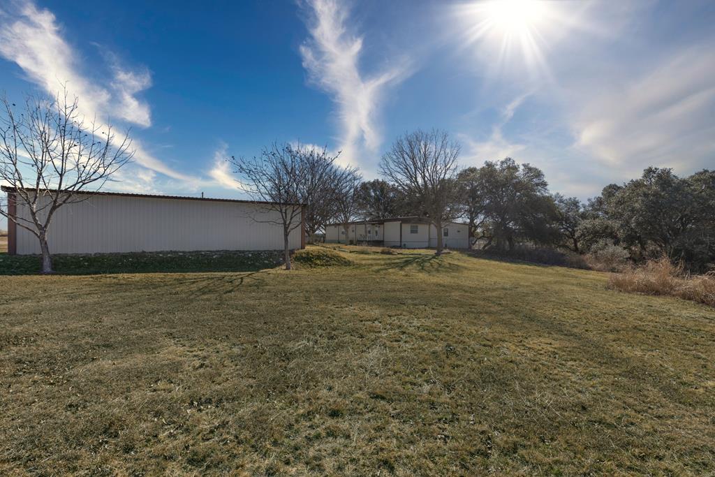 main property photo 9