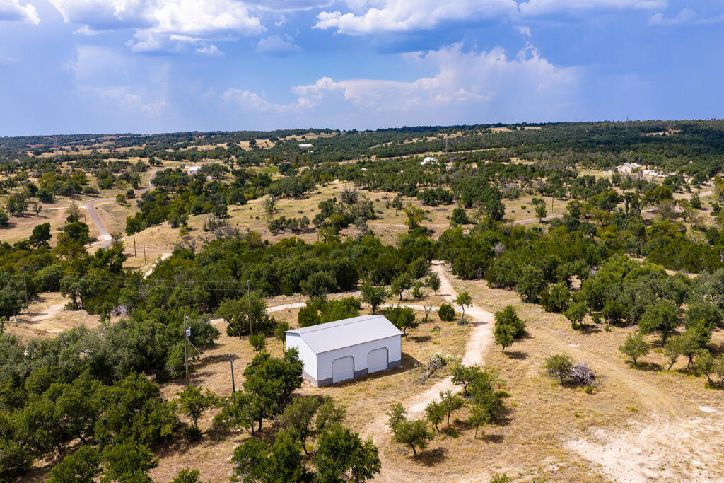 main property photo 17