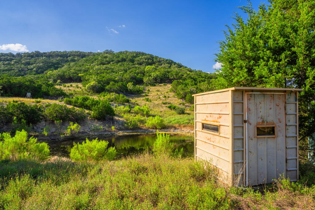 main property photo 15