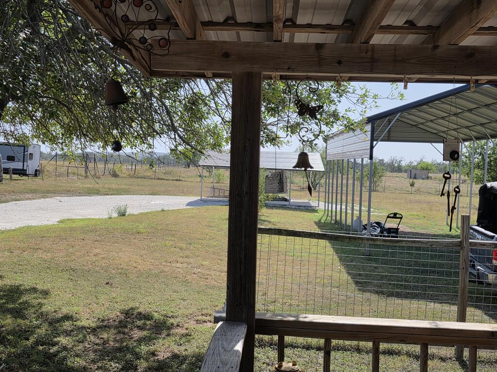 main property photo 31