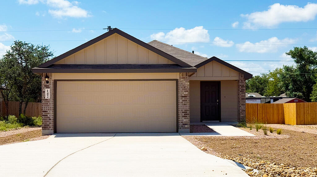 main property photo 0