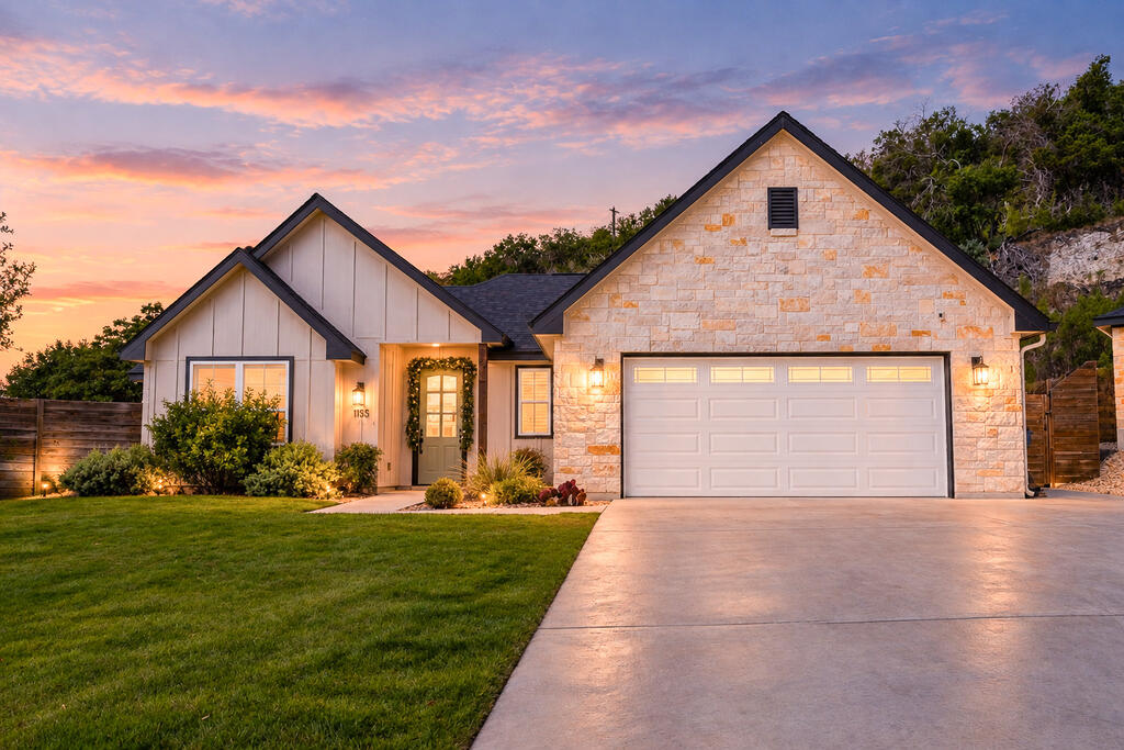 main property photo 0