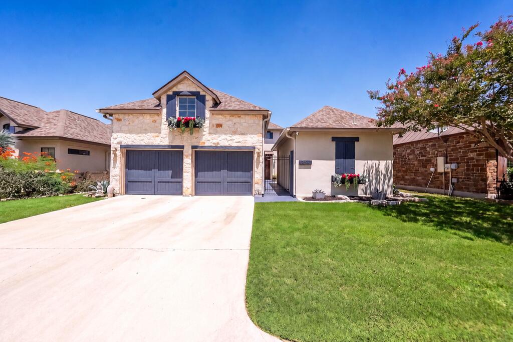 main property photo 0