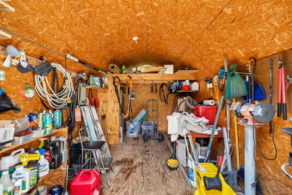 main property photo 49