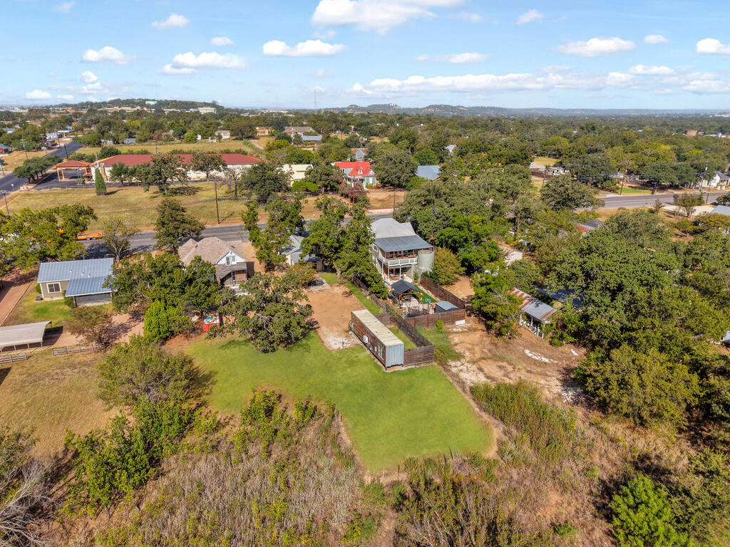 main property photo 48