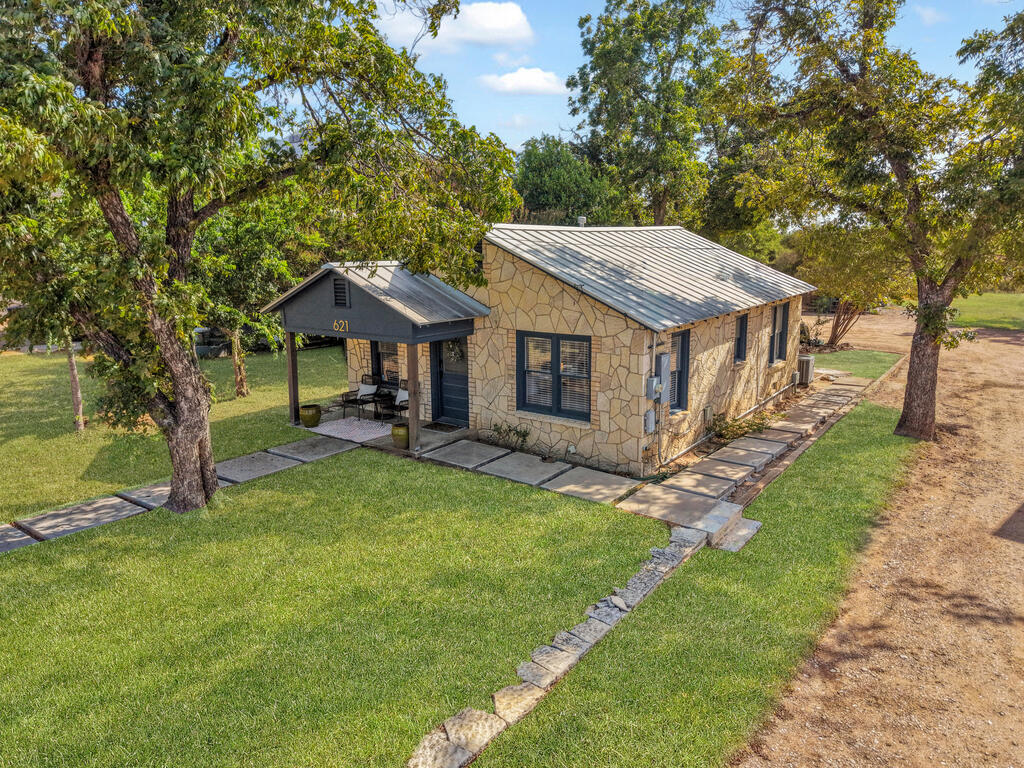 main property photo 52