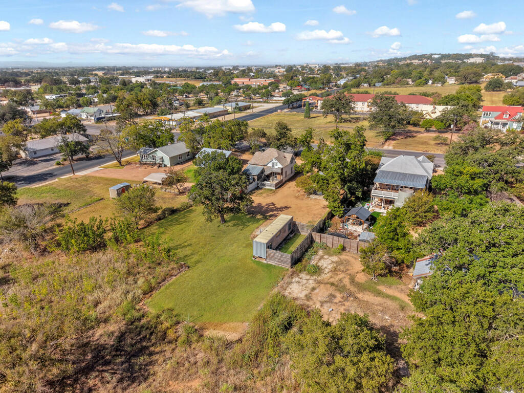 main property photo 53