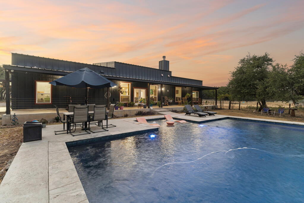 main property photo 70