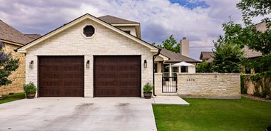 image of property with 3 Bed | 2 Bath | 2,475 Sqft