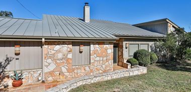 image of property with 3 Bed | 2 Bath | 2,525 Sqft