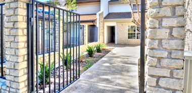 image of property with 4 Bed | 4 Bath | 3,716 Sqft