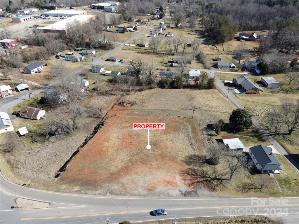 main property photo 9