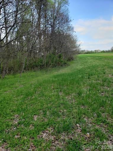 main property photo 11
