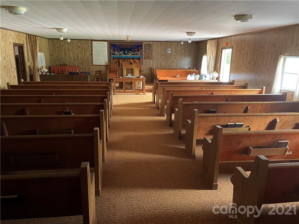 main property photo 8