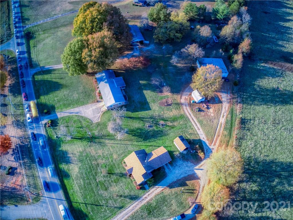 main property photo 36