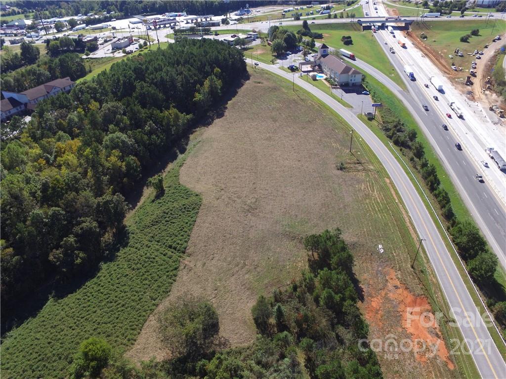 main property photo 16
