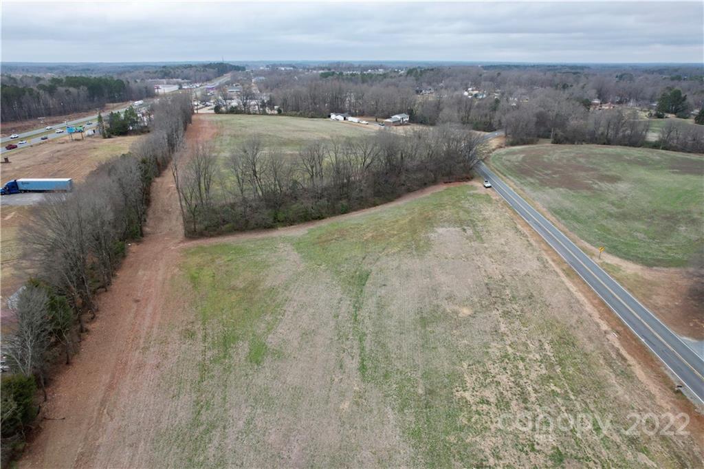 main property photo 12