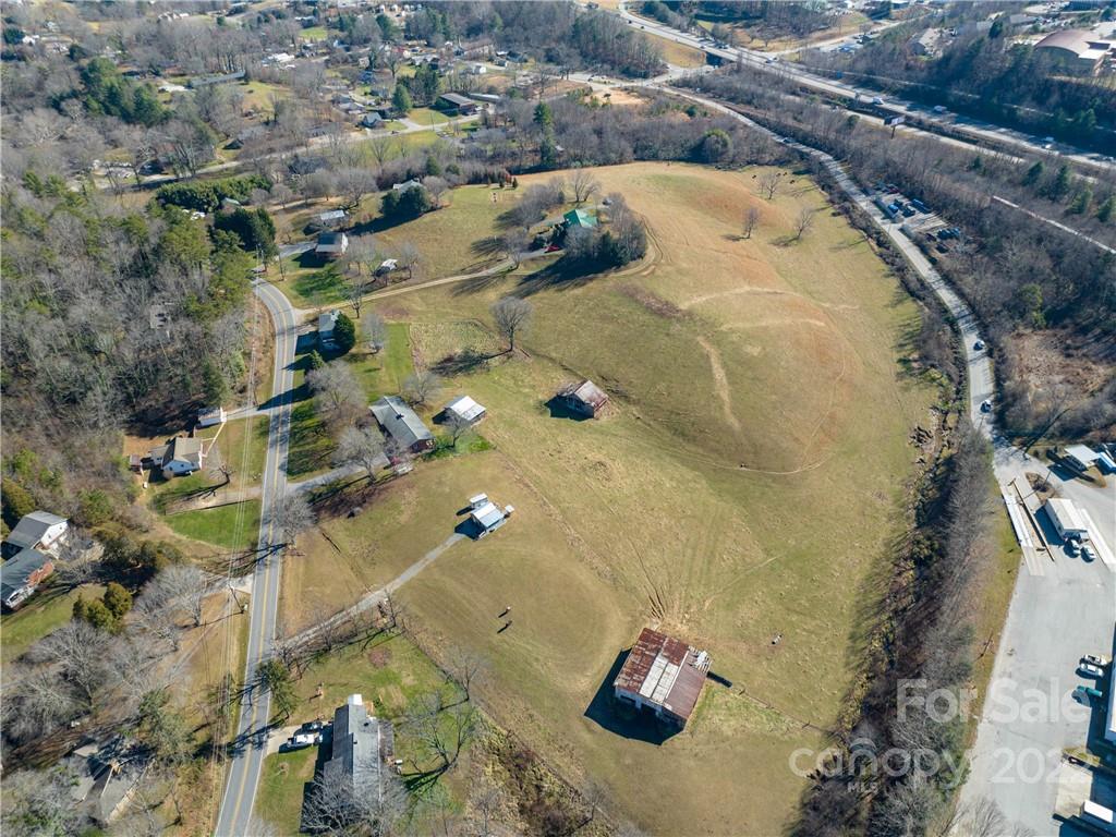 main property photo 12