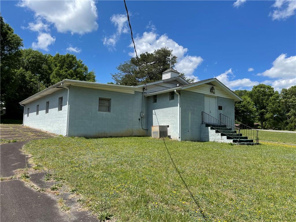 main property photo 4