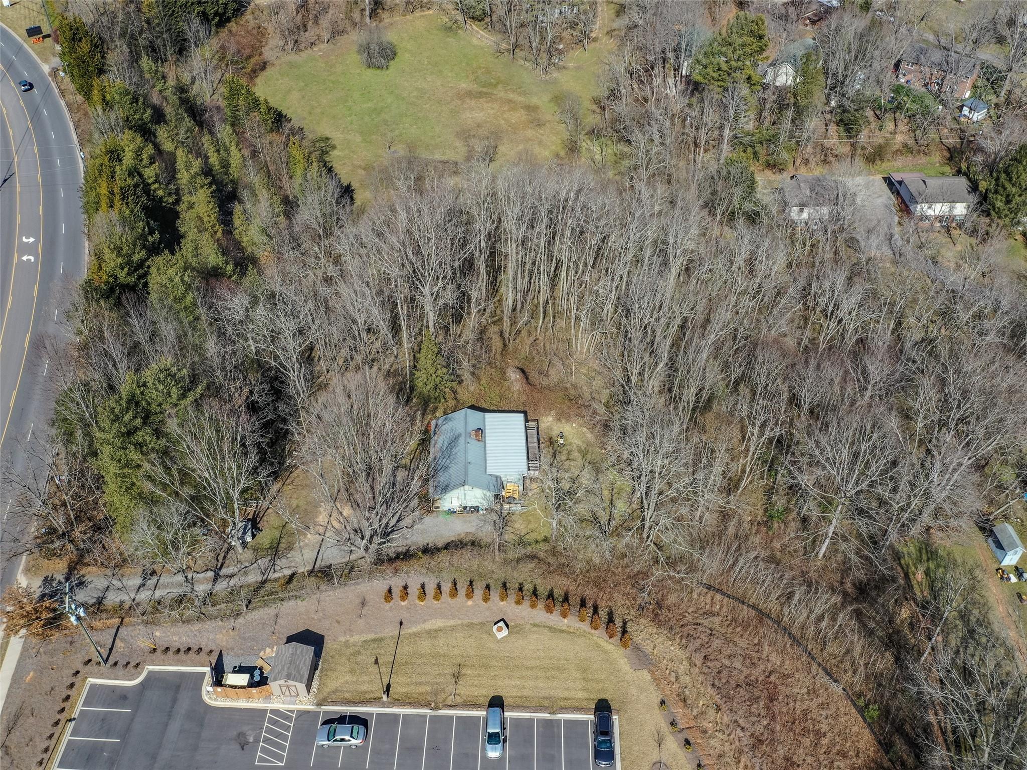 main property photo 27