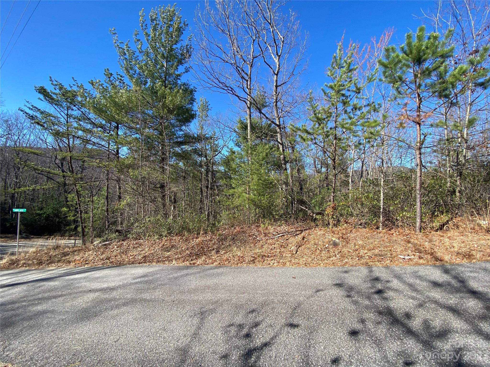 main property photo 11