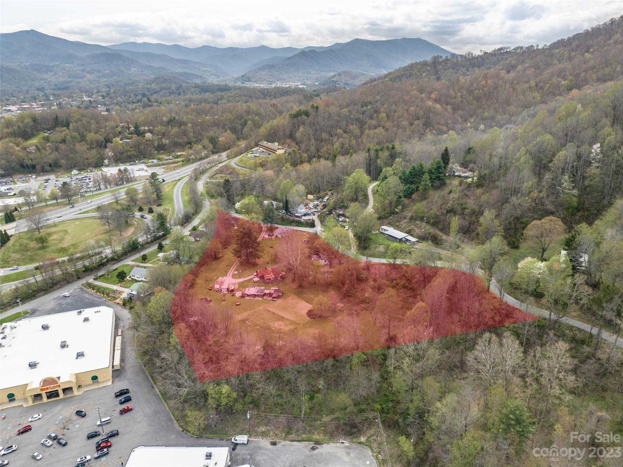 main property photo 10