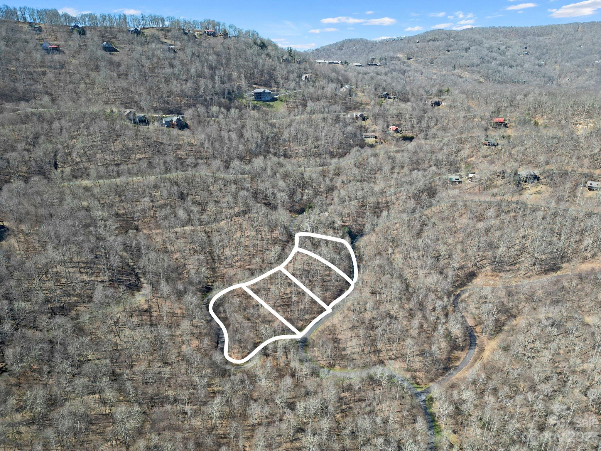 main property photo 3