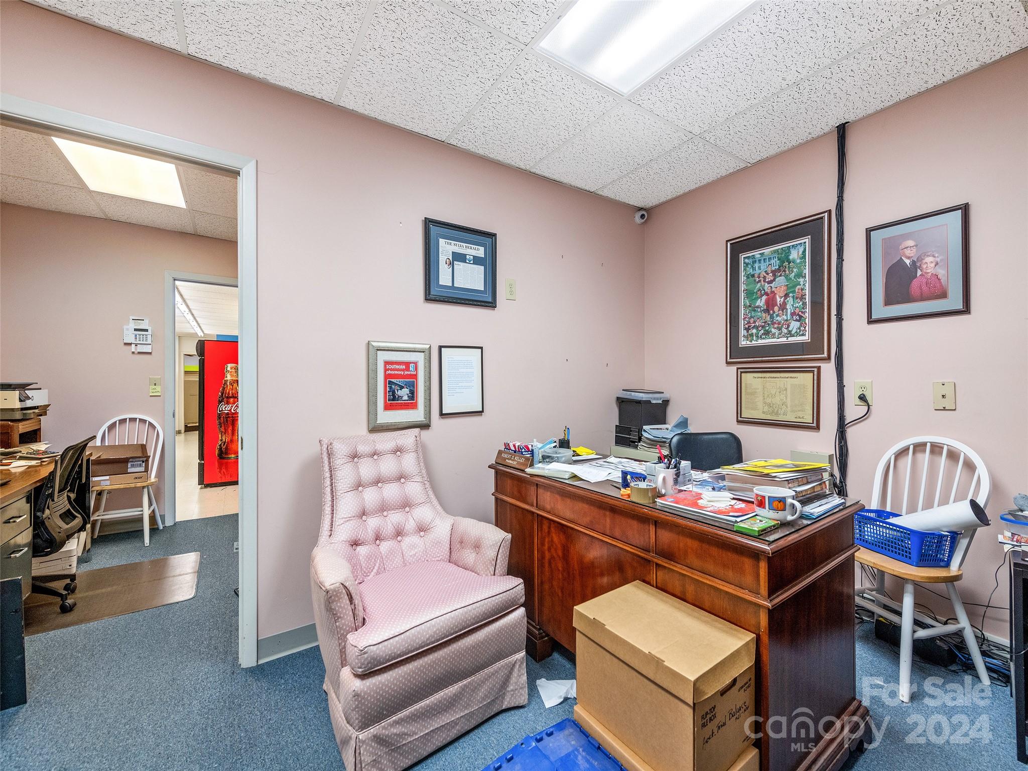 main property photo 20