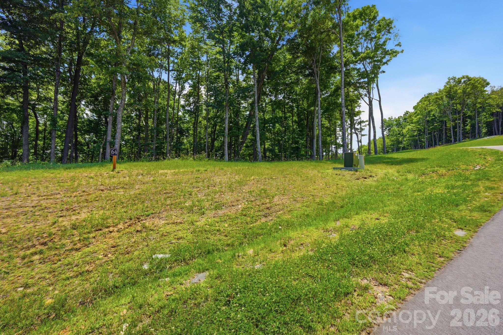 main property photo 9