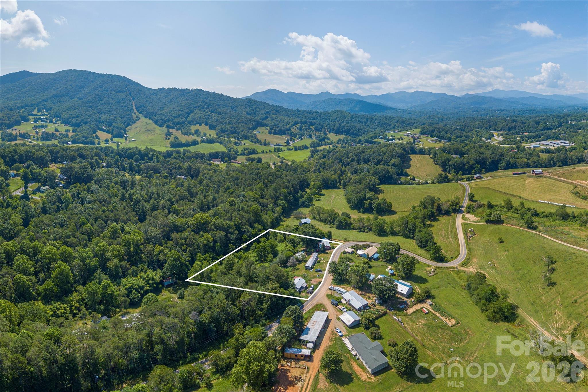 main property photo 15