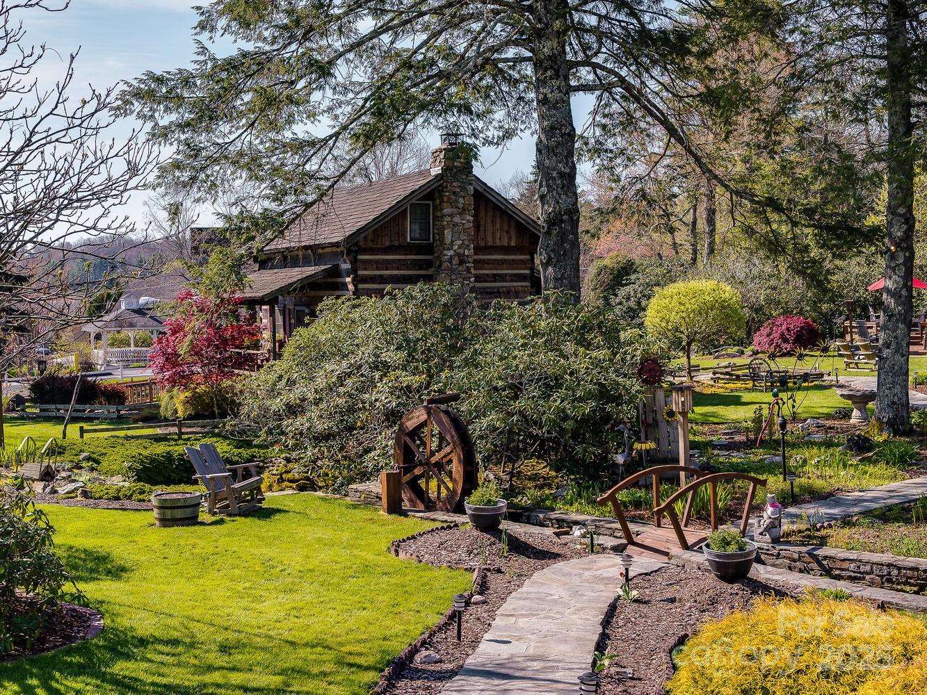 main property photo 29